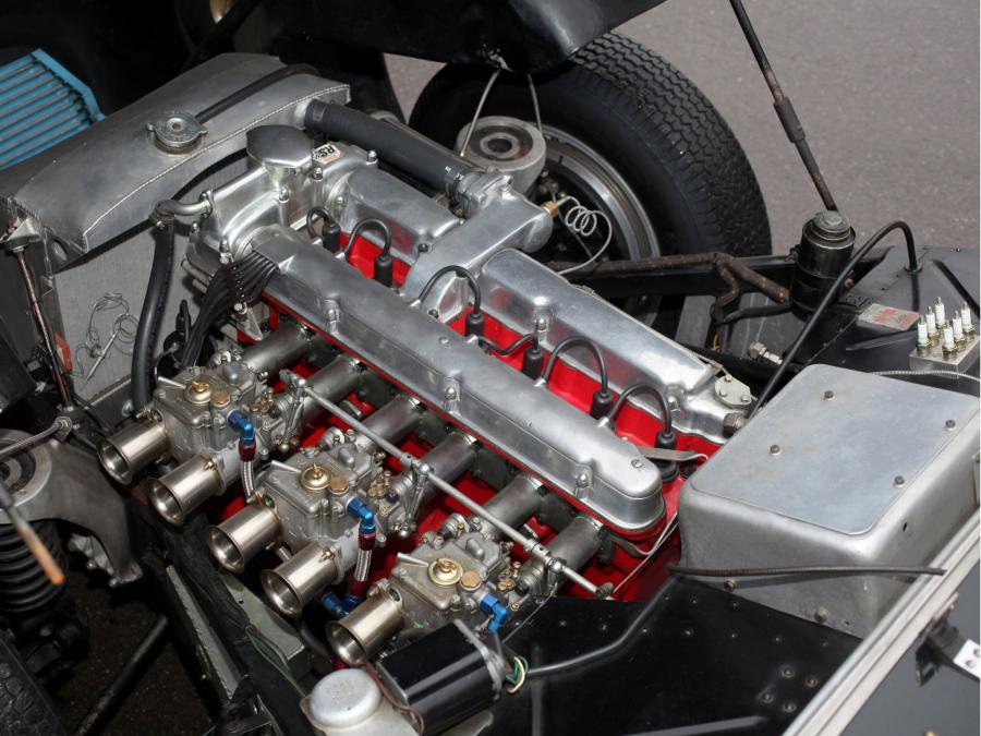 Интерьер Aston Martin DB2 Team Car 1950 года  (фото 29 из 35)